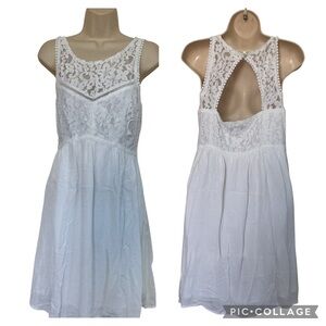 NWT ABERCROMBIE & Fitch White Lined Lace Bodice Sweetheart Back Dress Medium